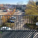 By Radecka Zarembowicza Lotnisko