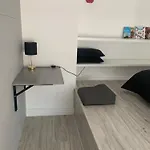 By Radecka Zarembowicza Lotnisko