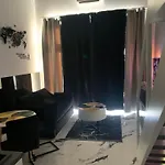 By Radecka Zarembowicza Lotnisko Apartamento Breslavia