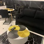 By Radecka Zarembowicza Lotnisko