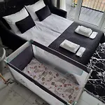 By Radecka Zarembowicza Lotnisko * Breslavia