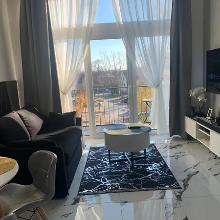 By Radecka Zarembowicza Lotnisko 公寓 弗罗茨瓦夫