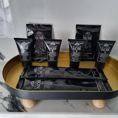 By Radecka Zarembowicza Lotnisko 弗罗茨瓦夫