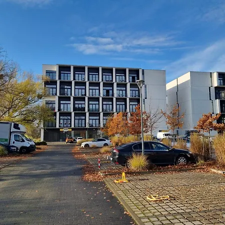 By Radecka Zarembowicza Lotnisko 公寓 *