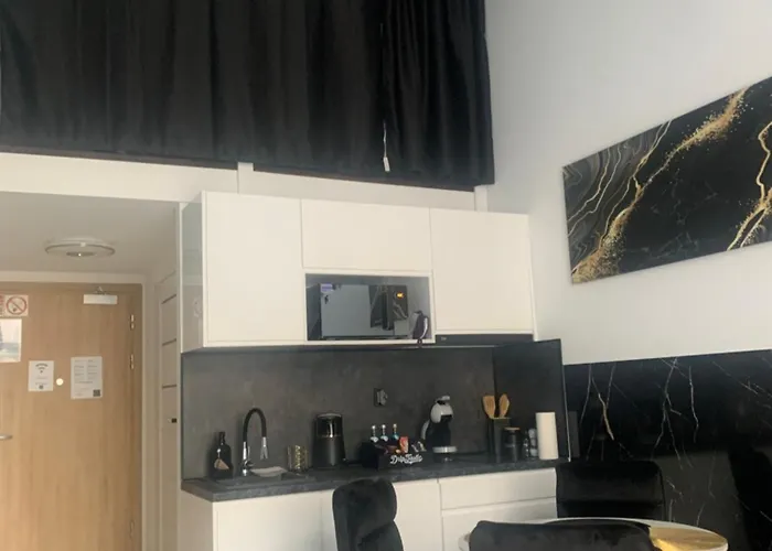 By Radecka Zarembowicza Lotnisko Apartamento *