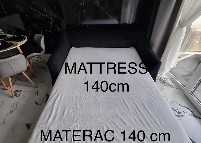 By Radecka Zarembowicza Lotnisko Daire Wroclaw