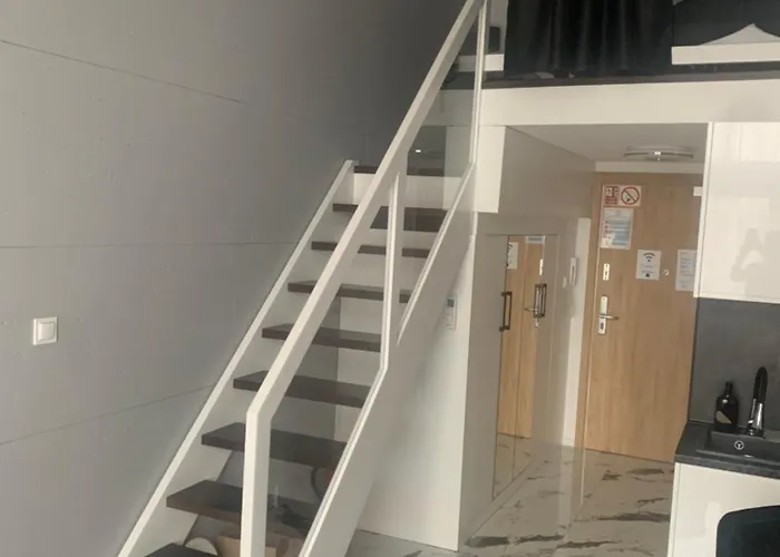 By Radecka Zarembowicza Lotnisko Breslavia