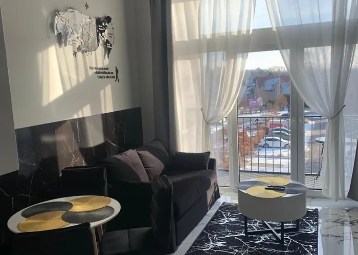 By Radecka Zarembowicza Lotnisko Wroclaw